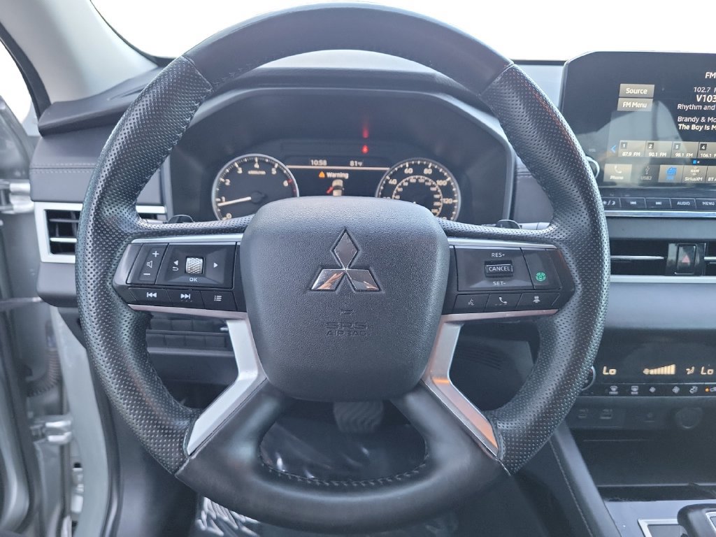 Used 2024 Mitsubishi Outlander SE AWD/4WD image 12