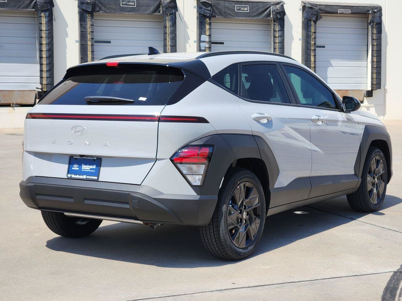 New 2027 Hyundai Kona SEL Sport FWD image 4