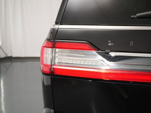 Used 2019 Lincoln Navigator Black Label image 14