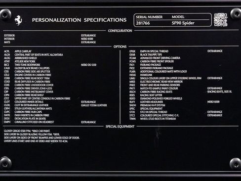 Used 2022 Ferrari SF90 Spider image 11