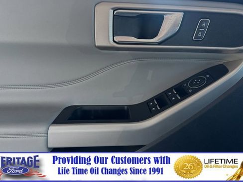 New 2024 Ford Explorer XLT w/ Equipment Group 202A image 8