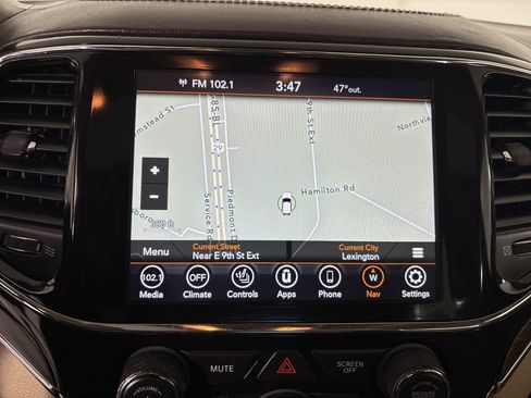 Used 2021 Jeep Grand Cherokee Overland image 21