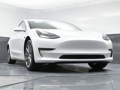 Used 2018 Tesla Model 3 Long Range image 52