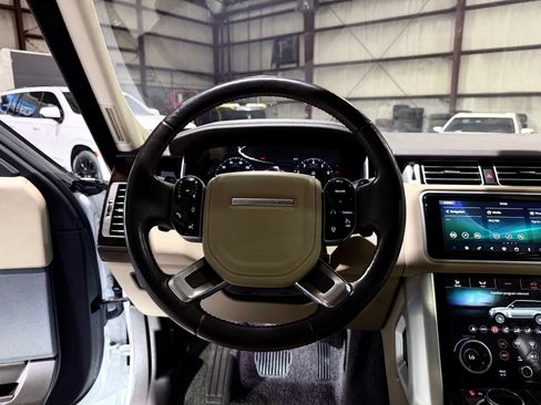 Used 2020 Land Rover Range Rover AWD/4WD image 31