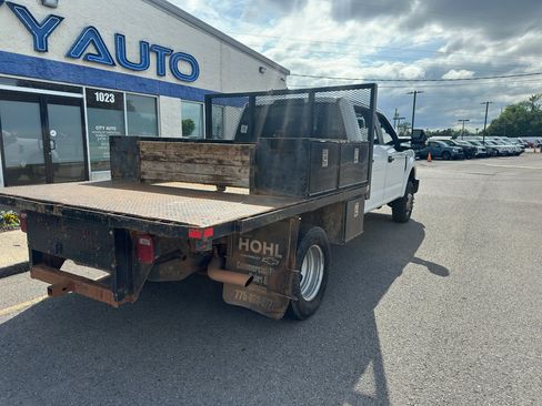 Used 2019 Ford F350 XL w/ Power Equipment Group AWD/4WD image 4