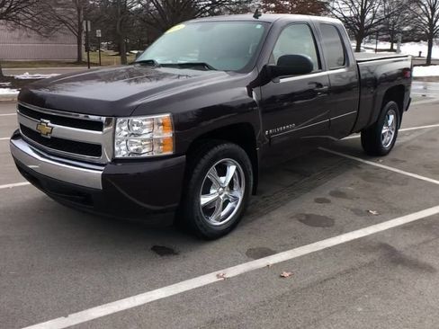 Used 2008 Chevrolet Silverado 1500 LT w/ Power Pack Plus AWD/4WD image 4