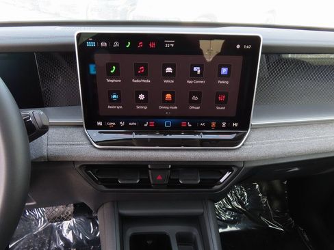 New 2026 Volkswagen Tiguan S AWD/4WD image 5