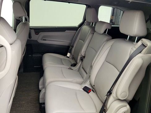 Used 2023 Honda Odyssey EX-L image 19
