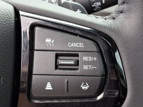 Used 2025 Honda Odyssey Touring image 23