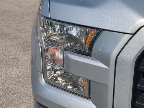 Used 2017 Ford F150 XL w/ Equipment Group 101A Mid image 10