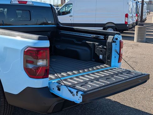 New 2026 Ford Maverick Lariat AWD/4WD image 9