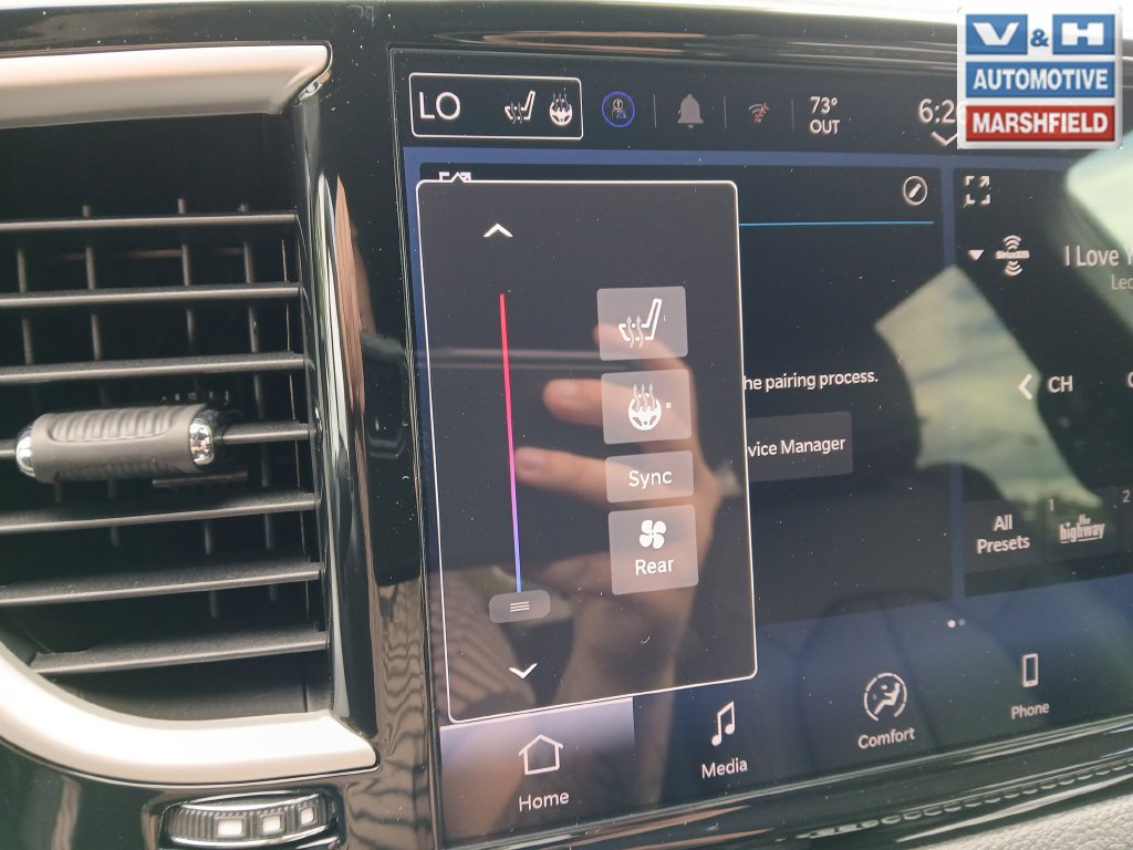 New 2027 Chrysler Pacifica Select FWD image 21