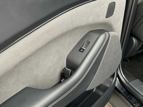 Used 2024 Ford Mustang Mach-E GT image 39