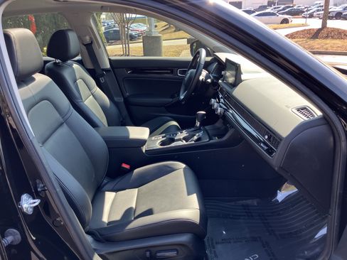 Used 2024 Honda Civic Touring image 36