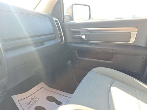 Used 2024 RAM 1500 Classic SLT AWD/4WD image 18