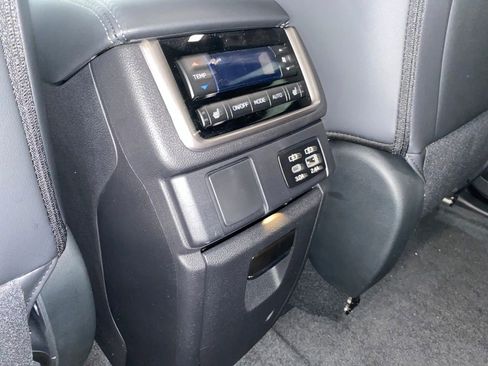 New 2026 Subaru Ascent Limited AWD/4WD image 28