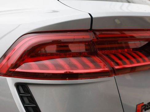 Used 2021 Audi RS Q8 w/ Carbon Optic Package image 28