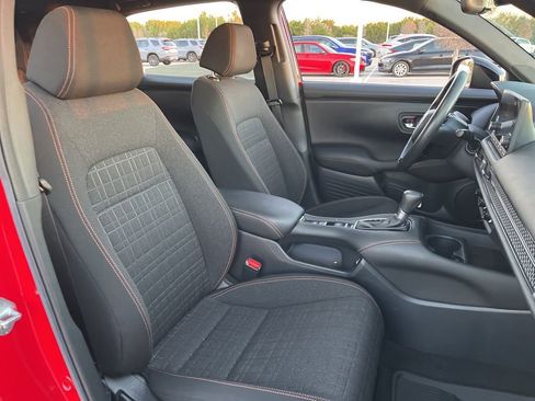 Used 2023 Honda HR-V Sport image 27