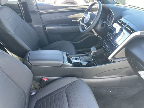 Used 2024 Hyundai Santa Cruz SEL image 11