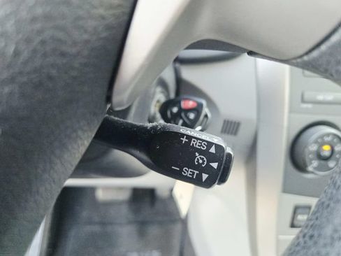Used 2011 Toyota Corolla LE FWD image 17