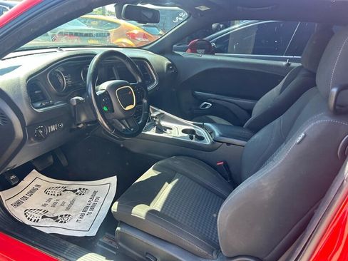 Used 2021 Dodge Challenger SXT RWD image 19