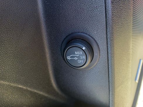 Used 2024 Chevrolet Equinox RS w/ RS Leather Package image 16