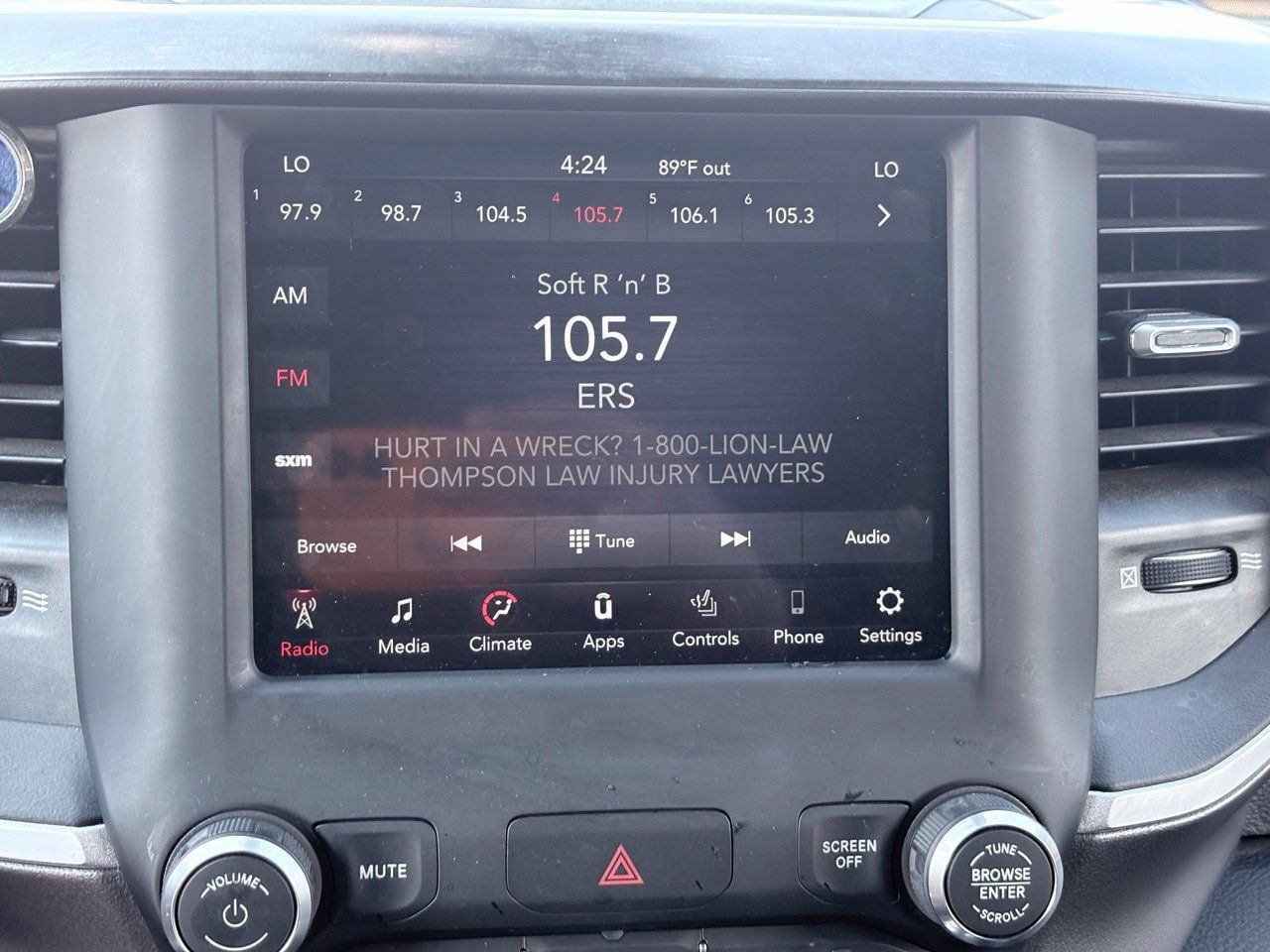 Used 2021 RAM 1500 Big Horn AWD/4WD image 9