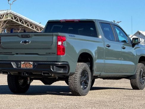 New 2026 Chevrolet Silverado 1500 Custom Trail Boss w/ Dark Appearance Package image 4