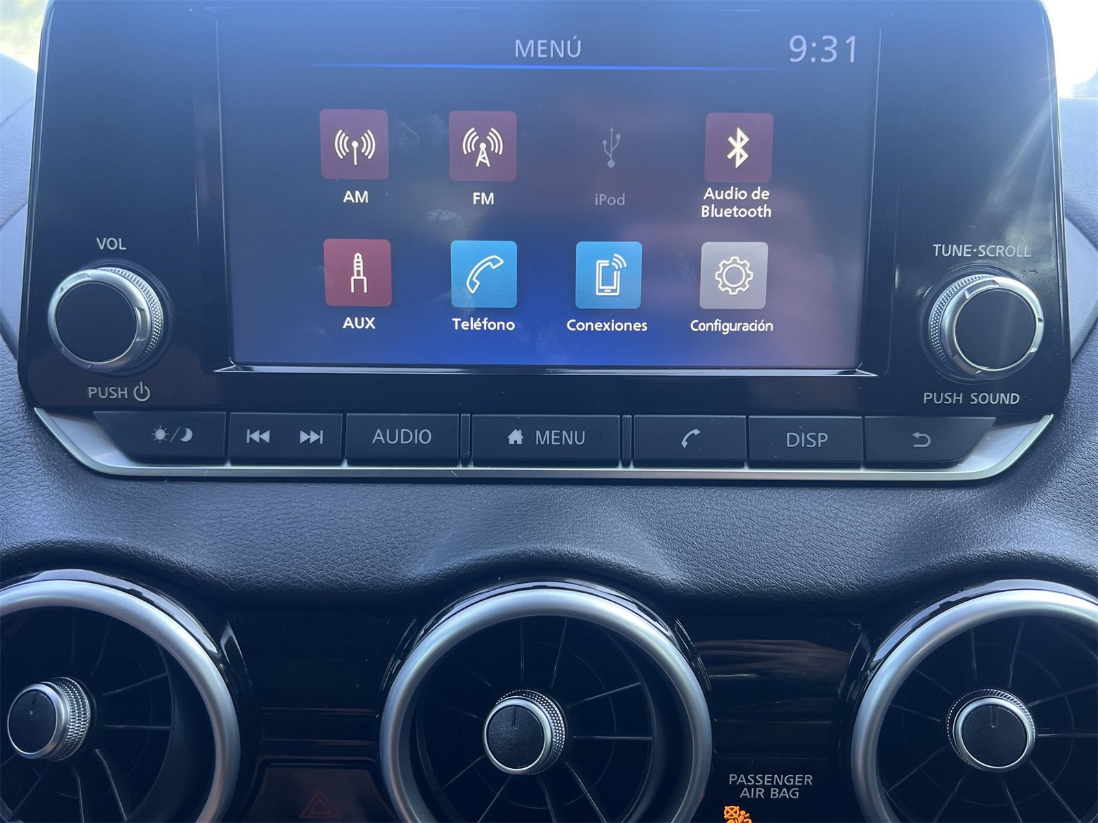 Certified 2025 Nissan Sentra S FWD image 4