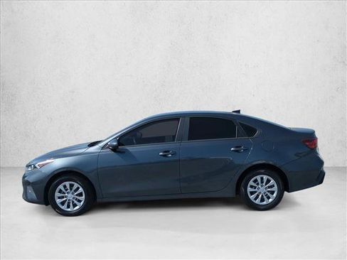 Used 2023 Kia Forte LX FWD image 9