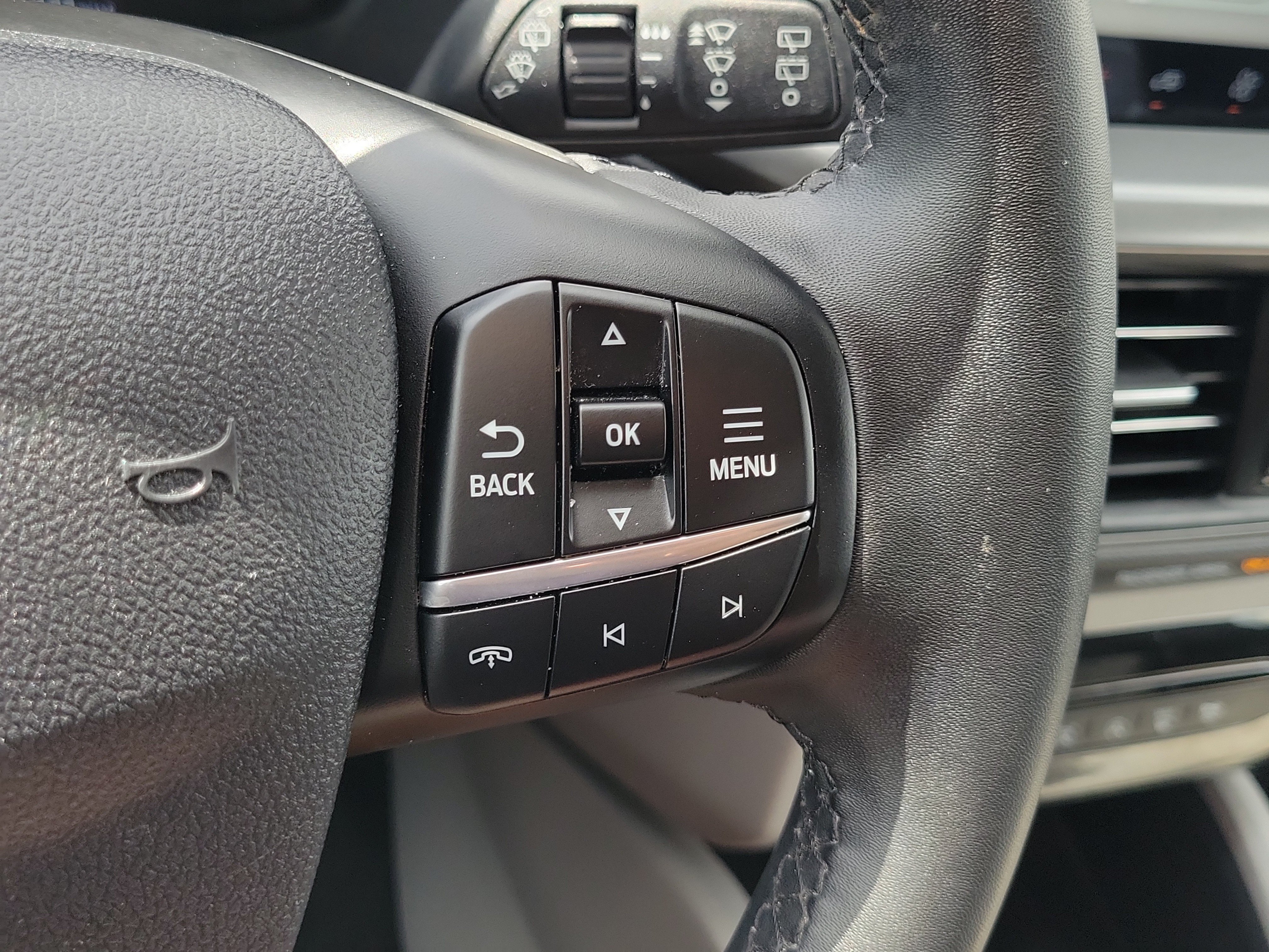 Certified 2023 Ford Escape Active w/ Tech Pack #1 FWD image 24