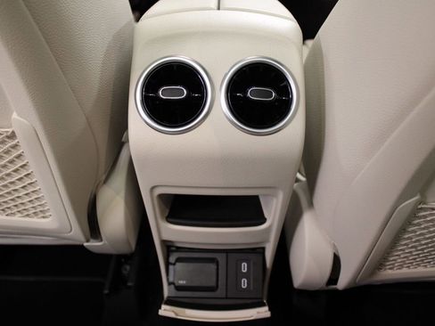 Certified 2026 Mercedes-Benz GLA 250 image 36