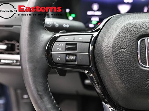 Used 2025 Honda Accord Touring image 14