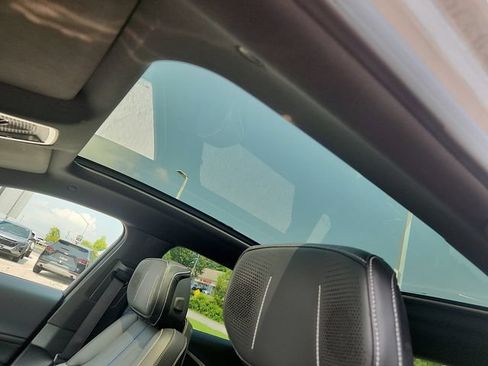 Certified 2023 Cadillac Lyriq AWD image 14