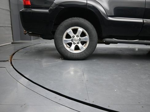Used 2006 Toyota 4Runner Sport AWD/4WD image 10