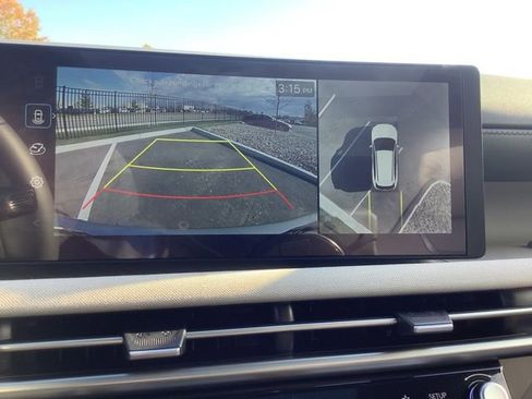 New 2025 Hyundai Tucson Limited image 10