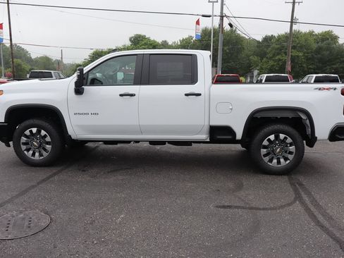 New 2026 Chevrolet Silverado 2500 Custom w/ Custom Value Package AWD/4WD image 20