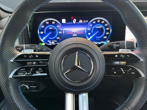 Used 2025 Mercedes-Benz G 580 w/ EQ Technology image 17