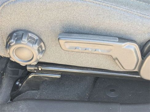 Used 2024 Jeep Wrangler Willys image 20