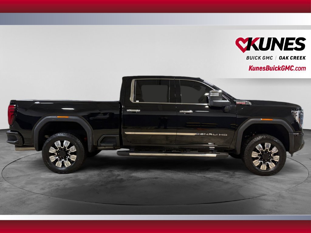 Used 2025 GMC Sierra 2500 Denali w/ Denali Reserve Package AWD/4WD image 12