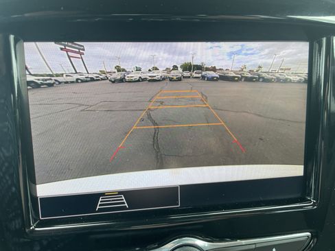 Used 2020 Chevrolet Traverse LS AWD/4WD image 21