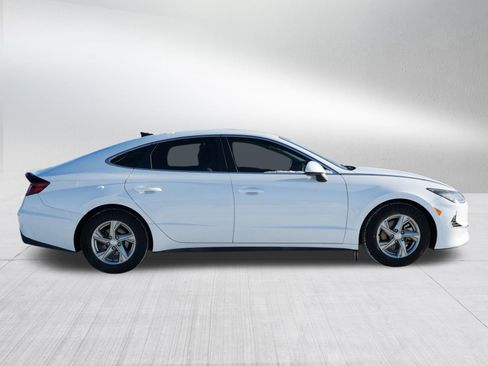 Used 2022 Hyundai Sonata SE w/ Preferred Accessory Package image 8