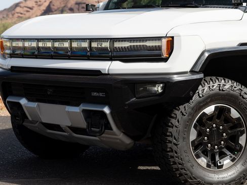 Used 2022 GMC Hummer EV Edition 1 w/ LPO, Illumination Package AWD/4WD image 7