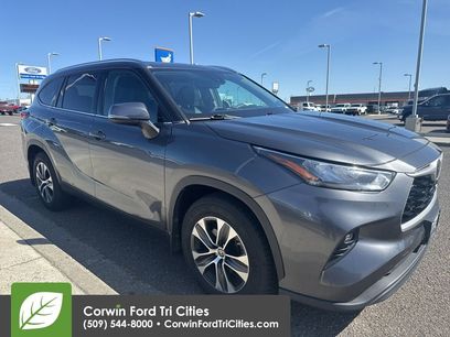Used 2020 Toyota Highlander XLE