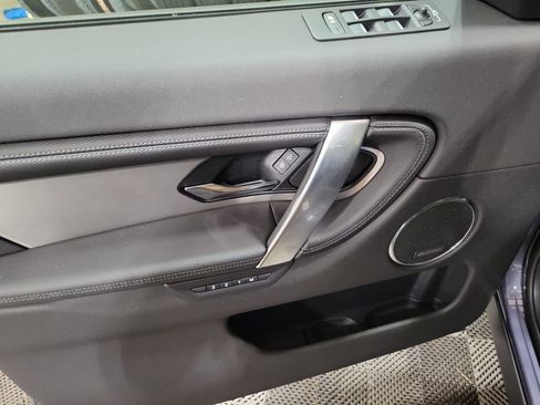 Used 2024 Land Rover Discovery Sport Dynamic SE image 14