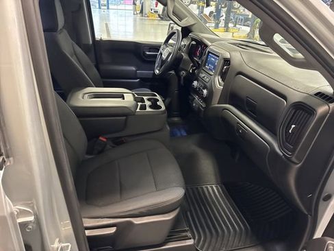 Used 2020 GMC Sierra 1500 4x4 Crew Cab w/ Sierra Value Package image 17