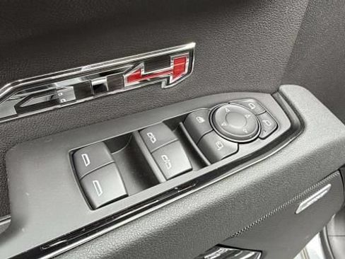 New 2026 GMC Sierra 1500 AT4 w/ AT4 Premium Package AWD/4WD image 11