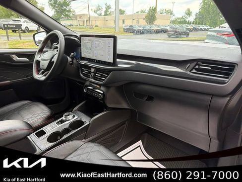 Used 2023 Ford Escape ST-Line Elite w/ Premium Technology Package AWD/4WD image 12