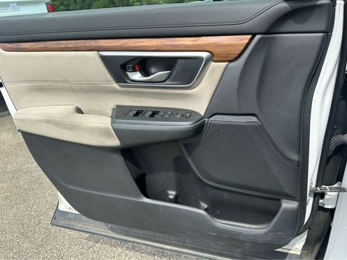 Used 2019 Honda CR-V EX image 18
