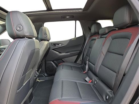 New 2026 Chevrolet Equinox RS w/ Convenience Package III FWD image 10